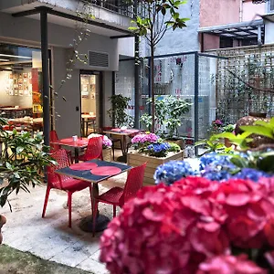 Nuru Ziya 2*, Istambul Turquie