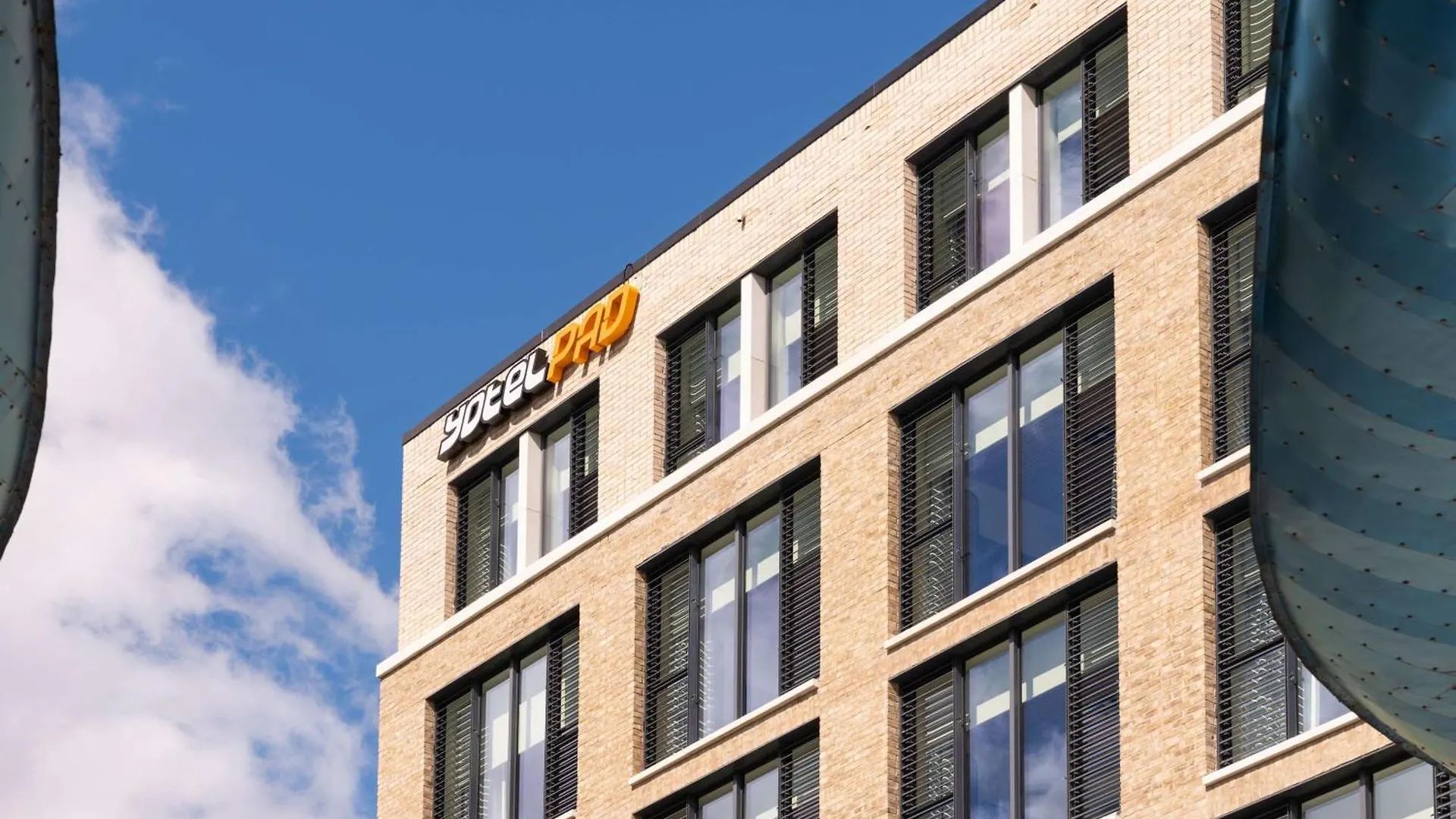 Yotelpad London Stratford location